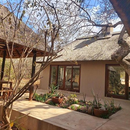 13 Raptors Lodge Hoedspruit Extérieur photo